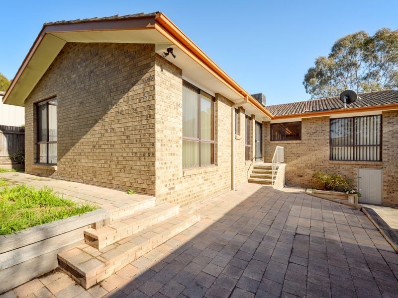 21 Casey Crescent, Calwell ACT 2905