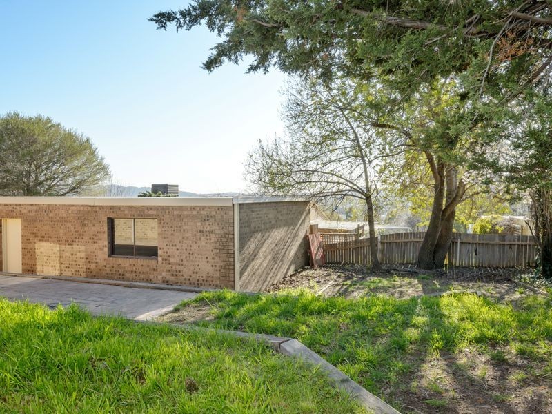 21 Casey Crescent, Calwell ACT 2905