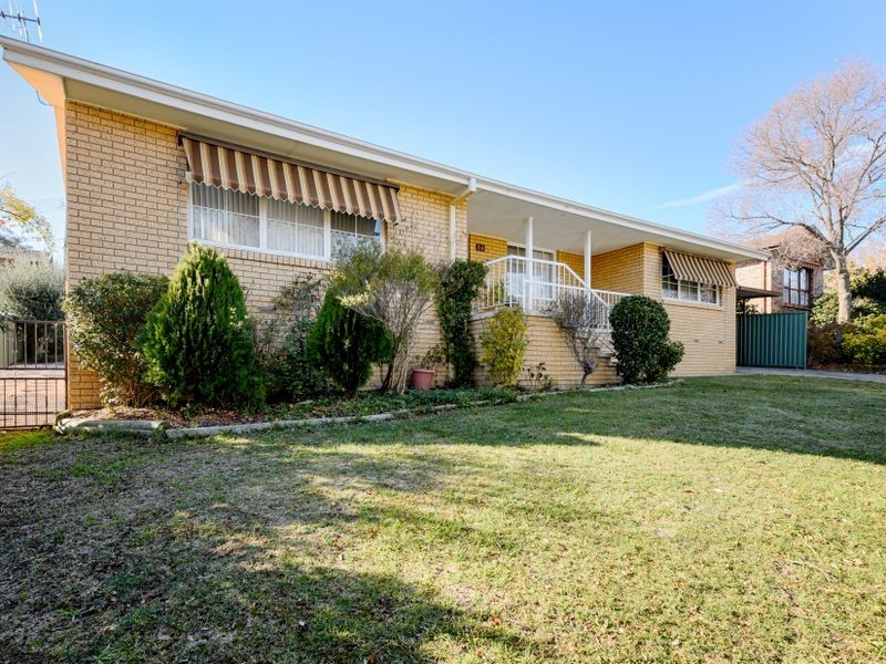 54 Balfour Crescent, Wanniassa ACT 2903
