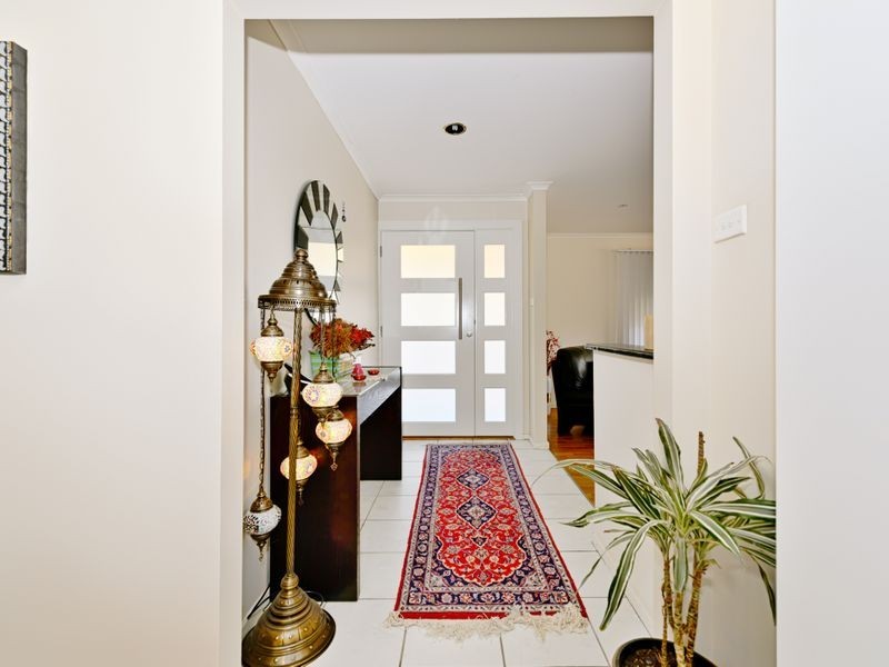 54 Balfour Crescent, Wanniassa ACT 2903