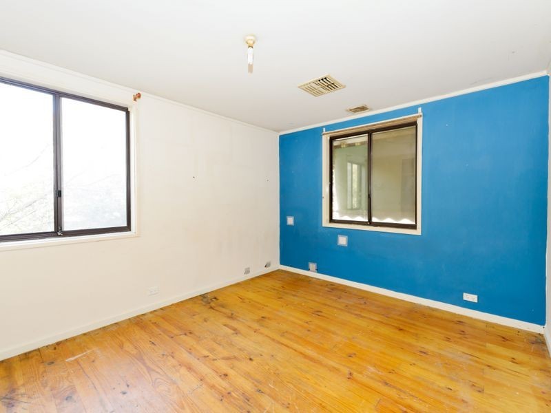 93 McKillop Circuit, Kambah ACT 2902