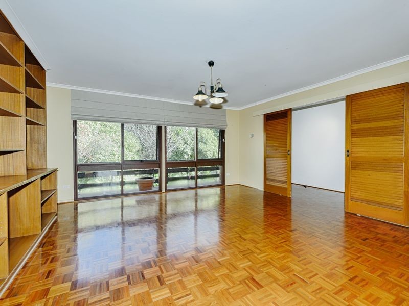 70 Bissenberger Crescent, Kambah ACT 2902