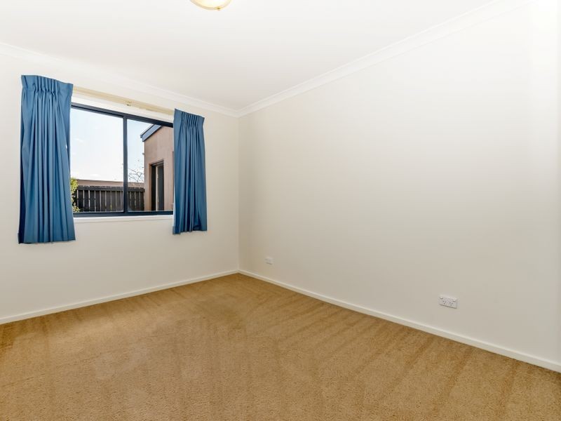 11/113 Mortimer Lewis Drive, Greenway ACT 2900