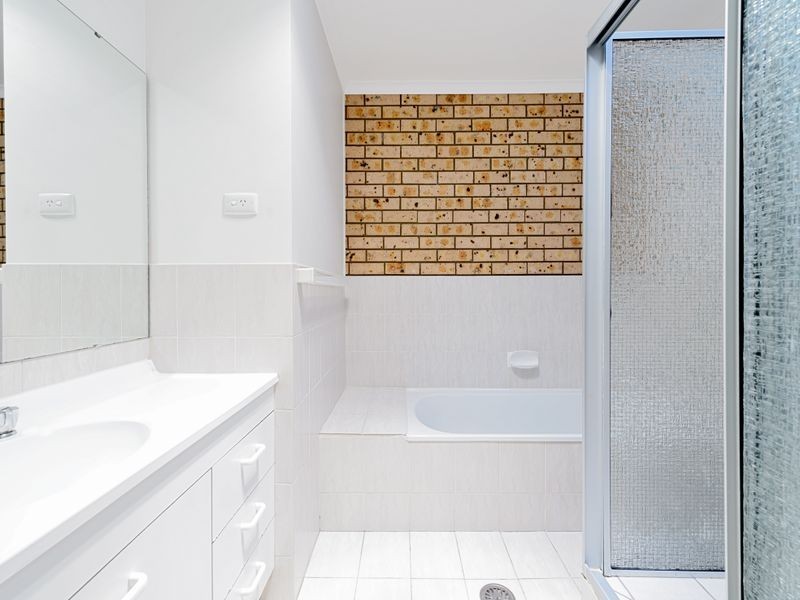 4/48 Florence Taylor Street, Greenway ACT 2900