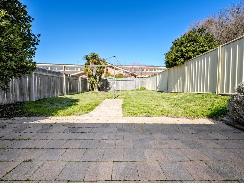 4/48 Florence Taylor Street, Greenway ACT 2900