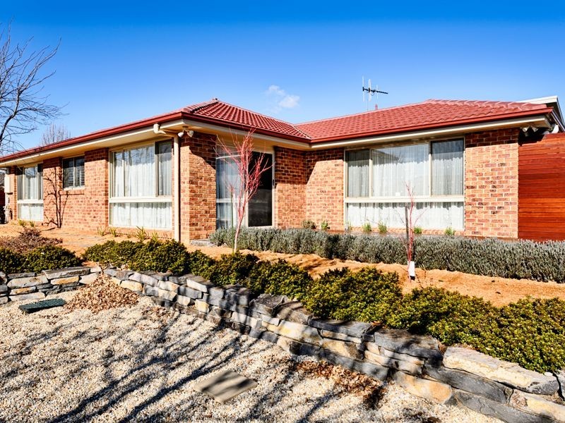 62 Patrick White Circuit, Franklin ACT 2913