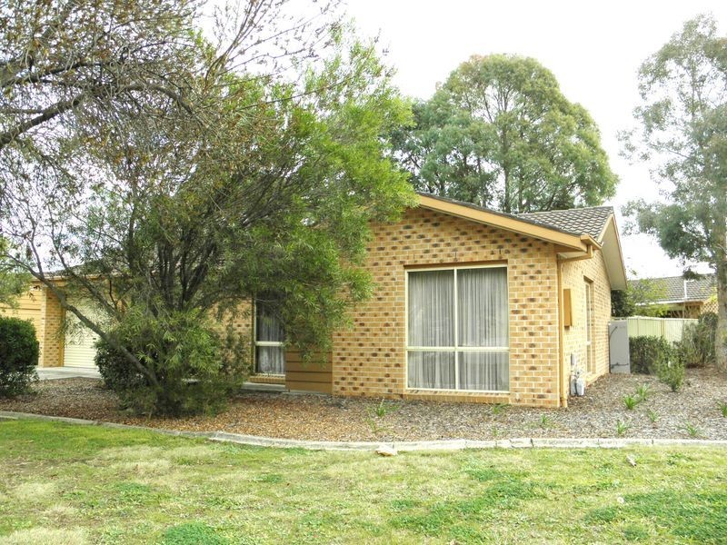 25 Cromwell Circuit, Isabella Plains ACT 2905