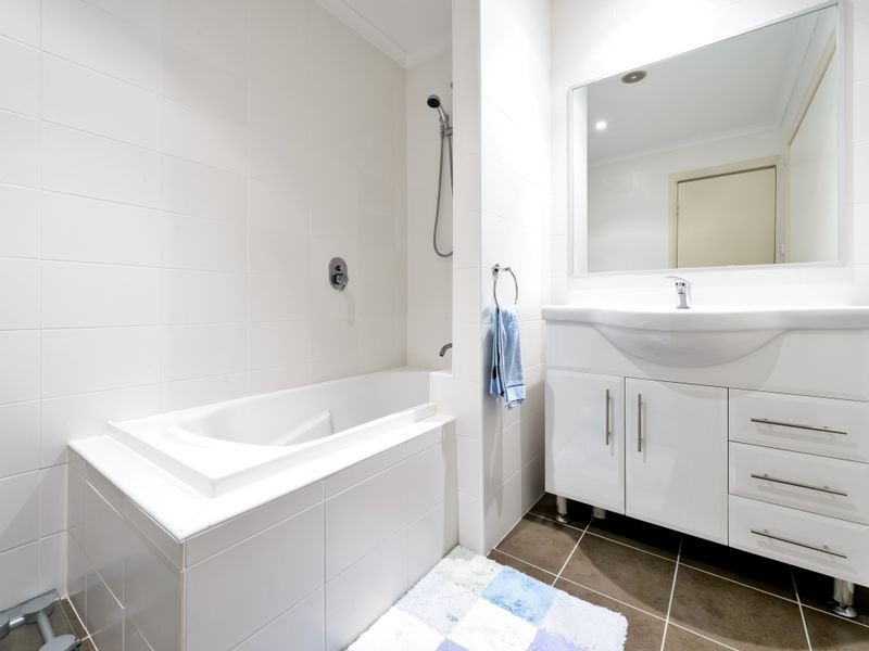 19/114 Athllon Drive, Greenway ACT 2900