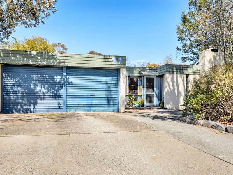 27 Bruxner Close, Gowrie ACT 2904