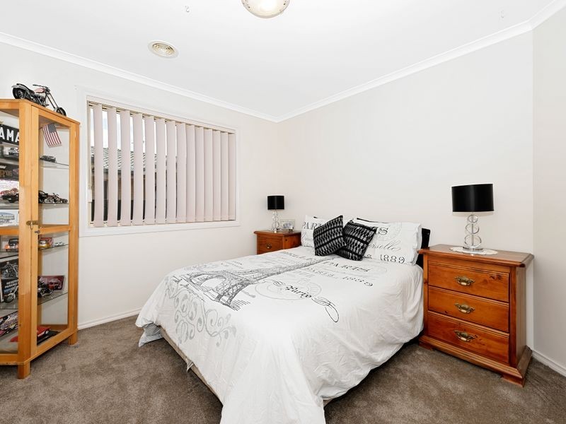 33 Kangaroo Close, Nicholls ACT 2913