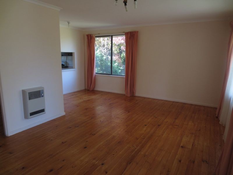 24 Byrne Street, Wanniassa ACT 2903