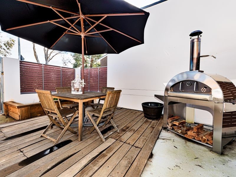 10/17 Ashley Drive, Wanniassa ACT 2903