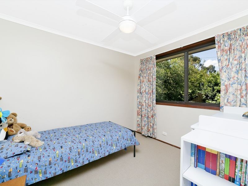 14 Beardsmore Place, Gowrie ACT 2904