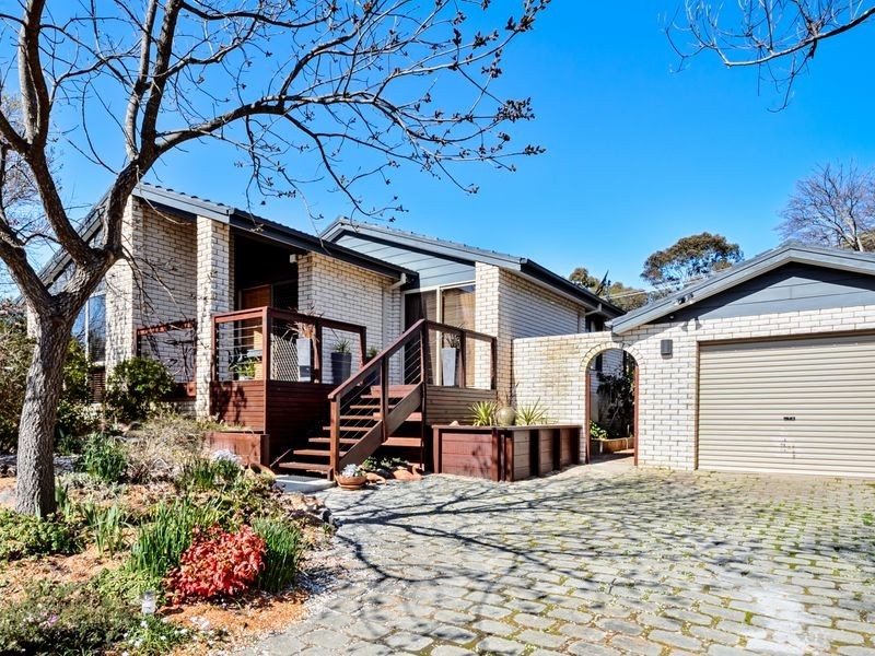 4 Pyke Place, Wanniassa ACT 2903
