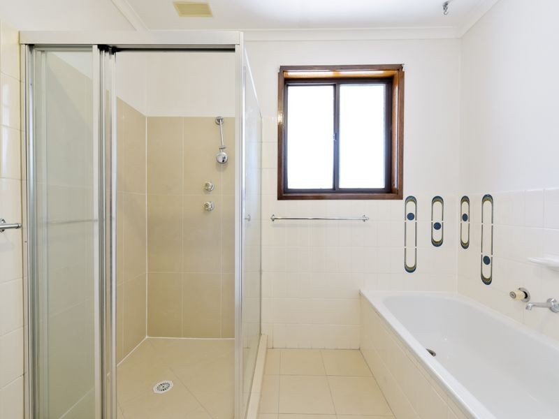 18 Stacy Street, Gowrie ACT 2904