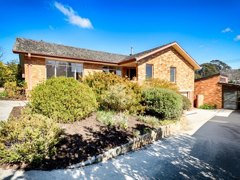 12 Astrolabe Street, Red Hill ACT 2603