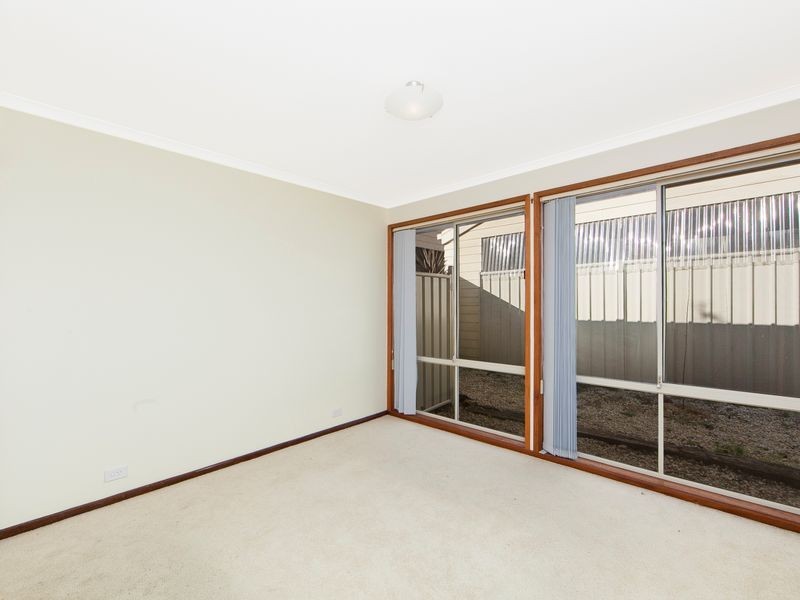 2/7-9 Troughton Street, Banks ACT 2906