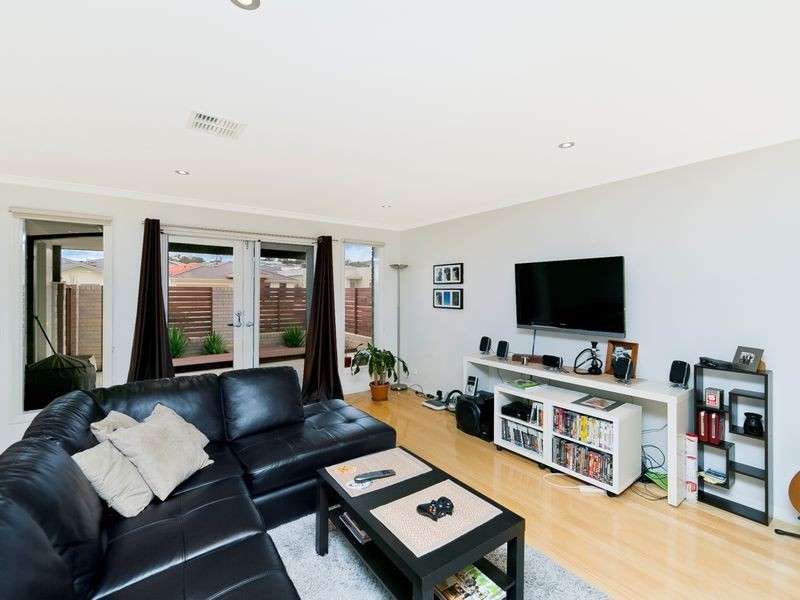 105 Essie Coffey Street, Bonner ACT 2914