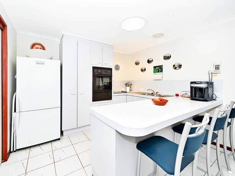 4 Downward Place, Kambah ACT 2902