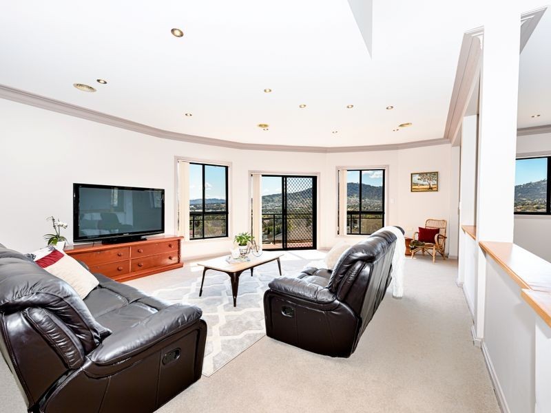 8 Price Place, Gordon ACT 2906