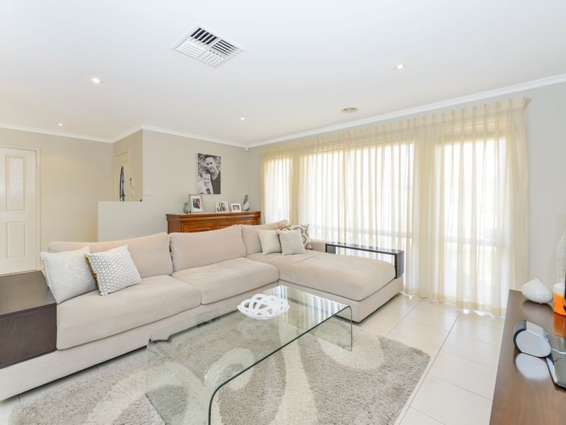 65 Shoobridge Circuit, Dunlop ACT 2615