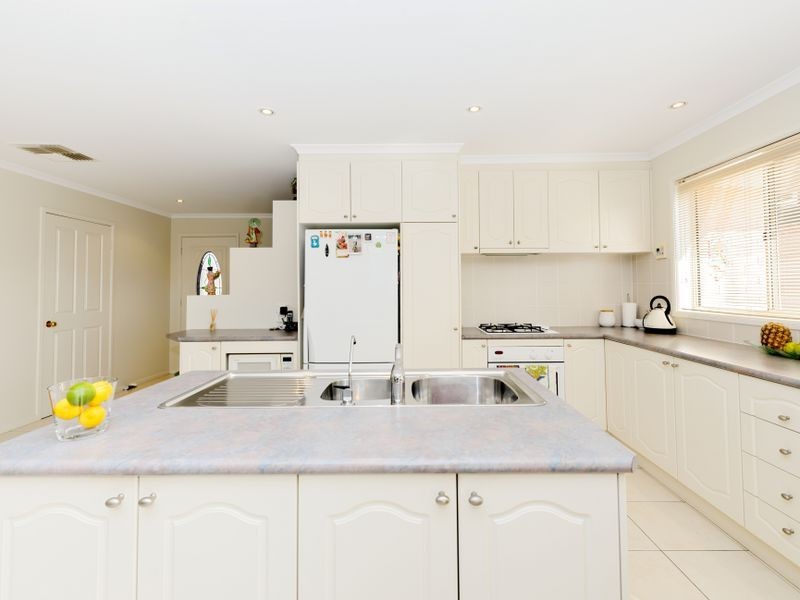 65 Shoobridge Circuit, Dunlop ACT 2615