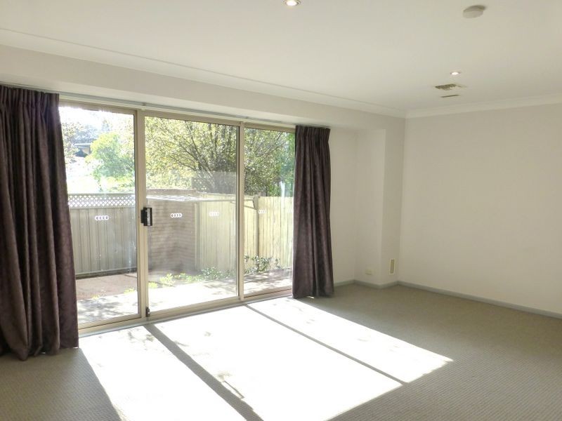 4/3 Heard Street, Mawson ACT 2607