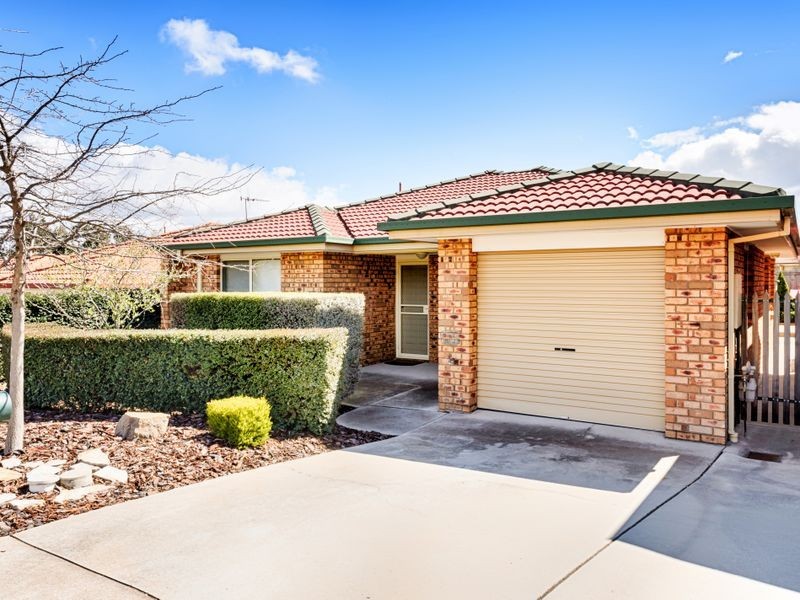 4 Plante Place, Conder ACT 2906