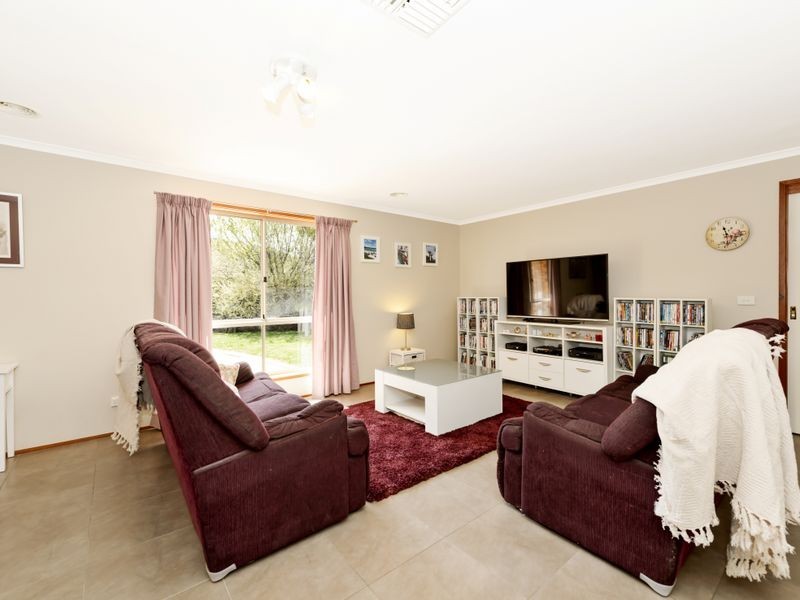 43 Ina Gregory Circuit, Conder ACT 2906