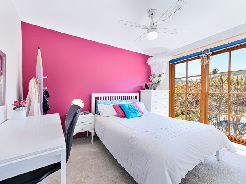 3 Brassington Place, Fadden ACT 2904