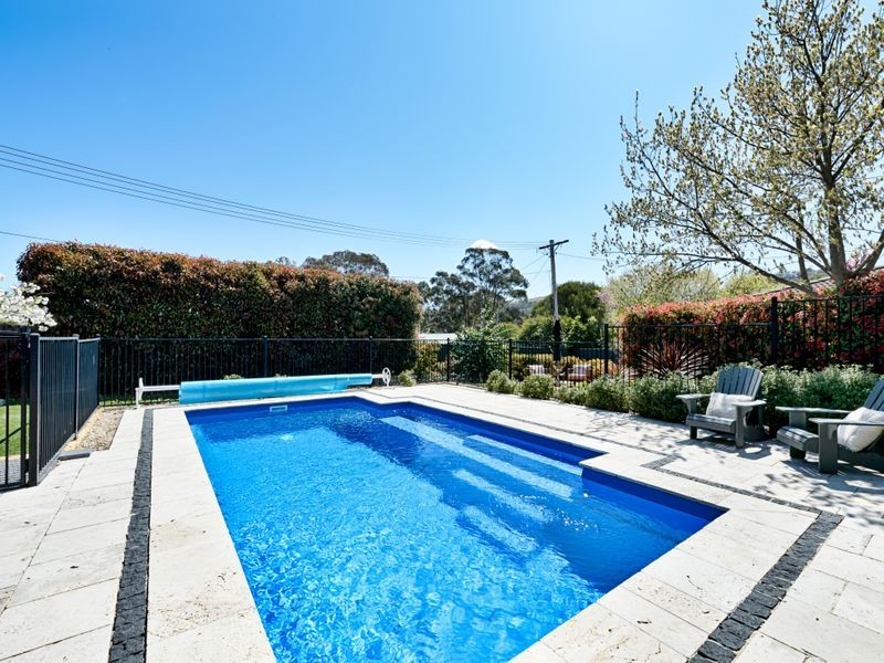 3 Brassington Place, Fadden ACT 2904