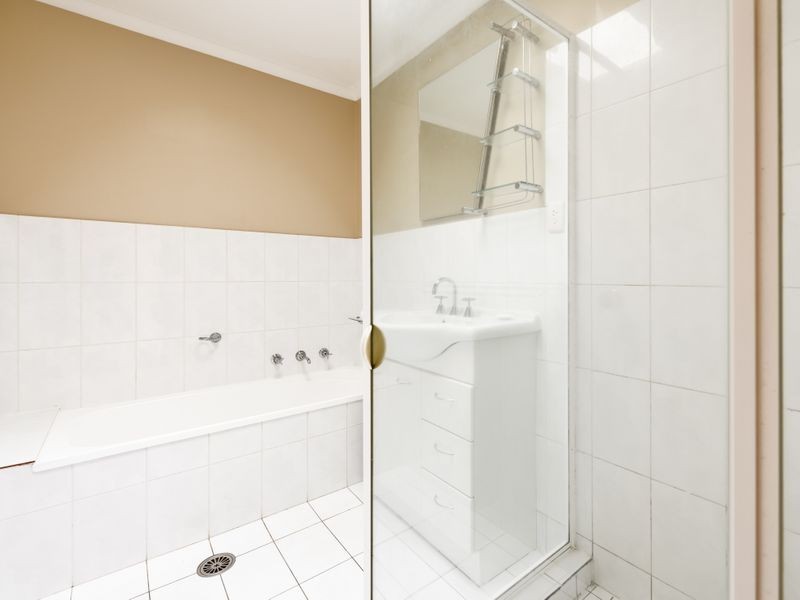 13/24 Beazley Crescent, Calwell ACT 2905