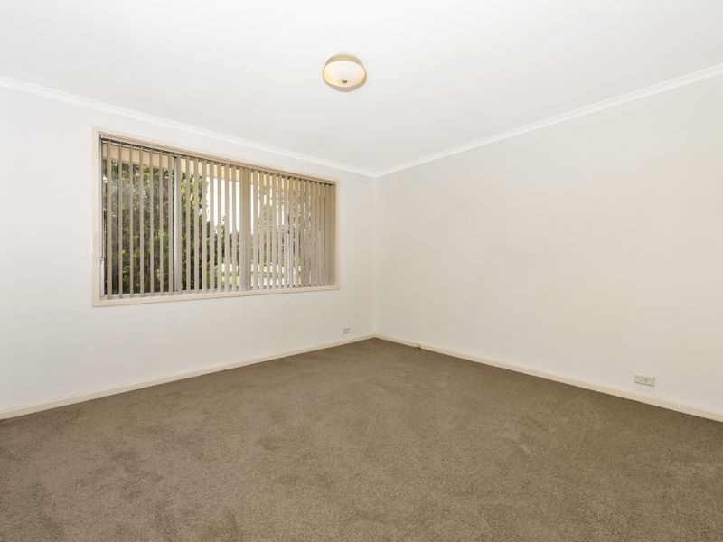 16 Ferrett Circuit, Kambah ACT 2902