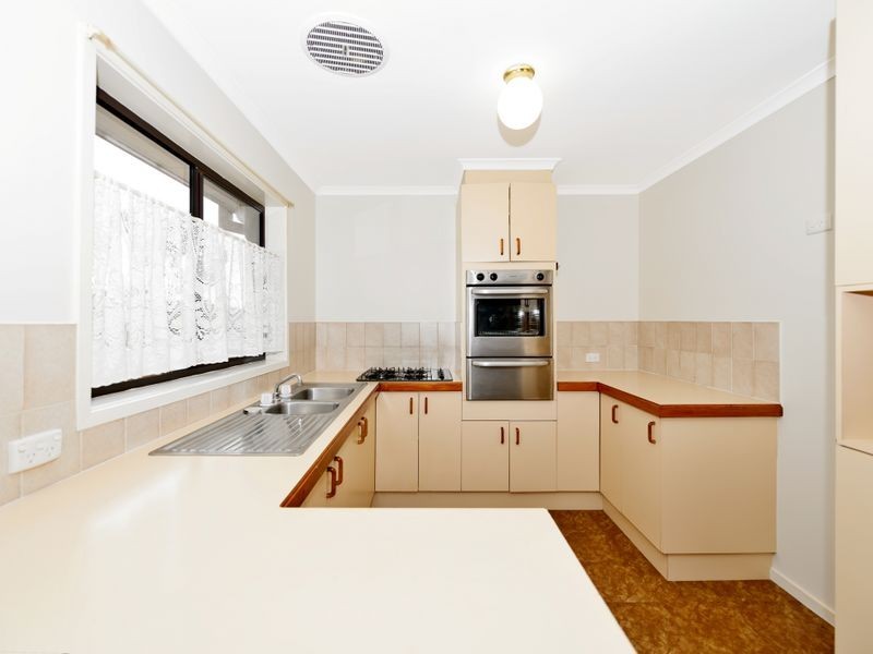 57 Goldfinch Circuit, Theodore ACT 2905