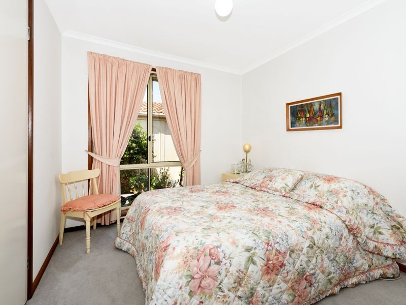 5/6 Blackett Crescent, Greenway ACT 2900