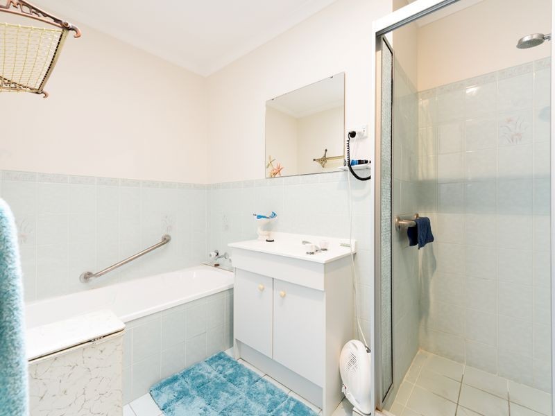 5/6 Blackett Crescent, Greenway ACT 2900