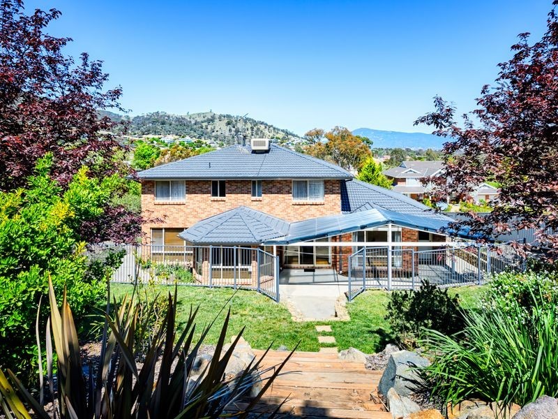 33 Templestowe Avenue, Conder ACT 2906