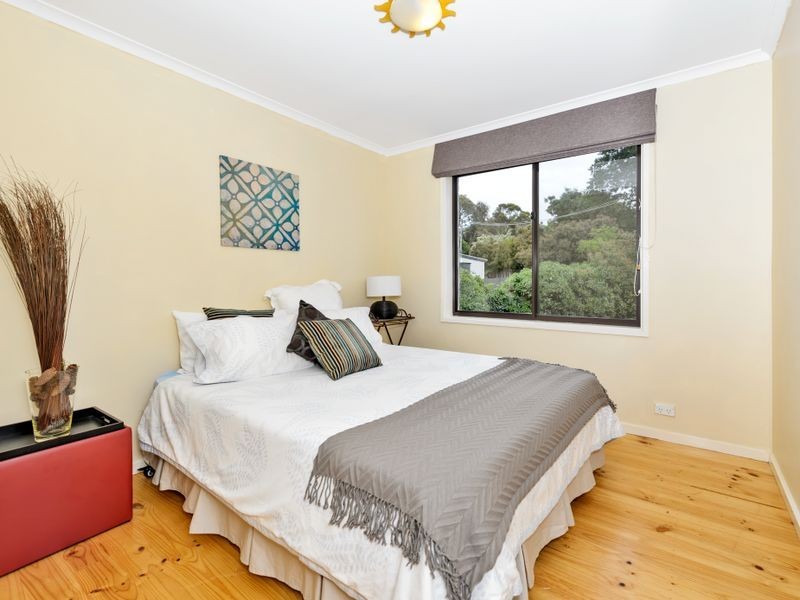 8 Habgood Place, Kambah ACT 2902