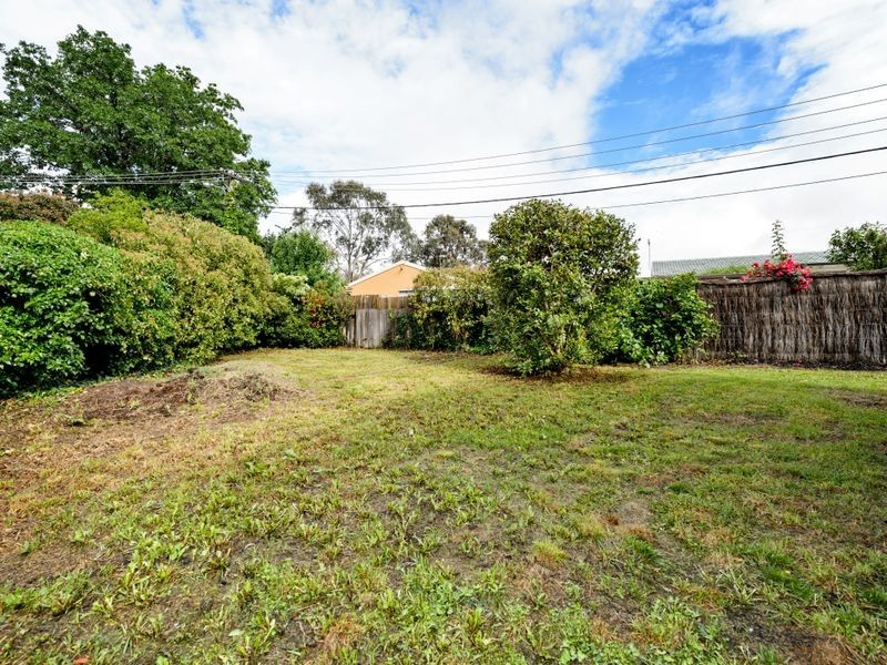 8 Habgood Place, Kambah ACT 2902