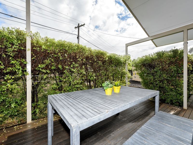 8 Habgood Place, Kambah ACT 2902