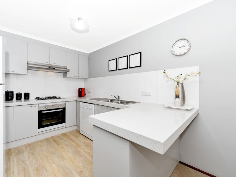 6/8 Wilson Crescent, Banks ACT 2906