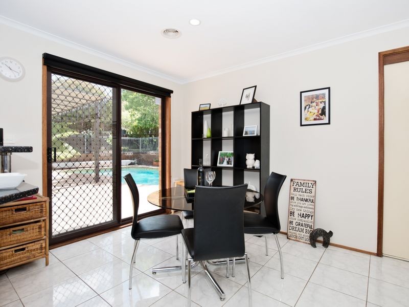 18 Mullan Street, Fadden ACT 2904