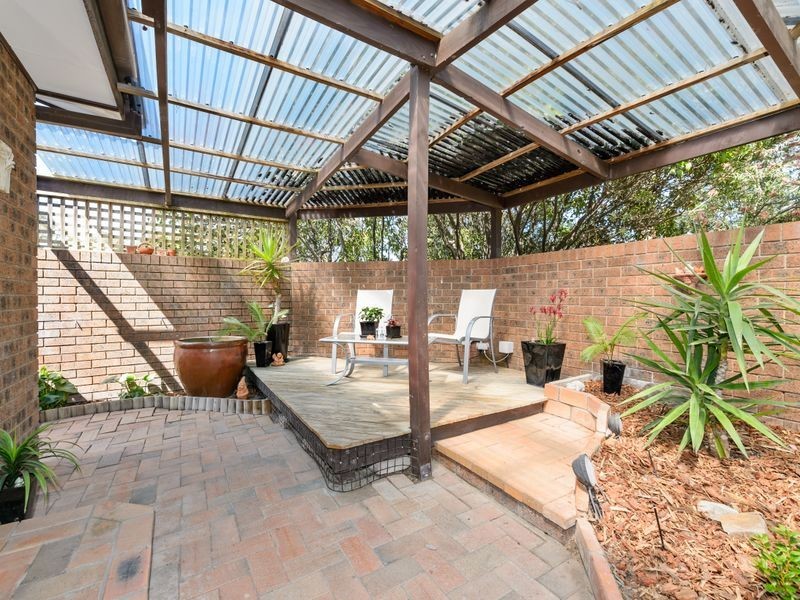 18 Mullan Street, Fadden ACT 2904