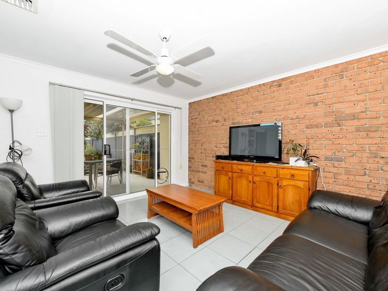 86 De Little Crescent, Greenway ACT 2900