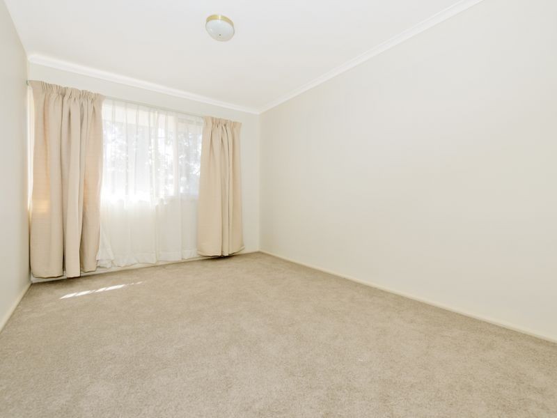27 Dixon Drive, Duffy ACT 2611