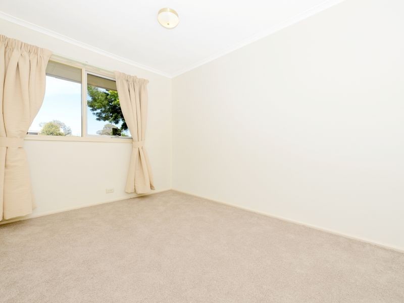 27 Dixon Drive, Duffy ACT 2611