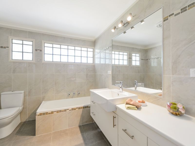 27 Dixon Drive, Duffy ACT 2611