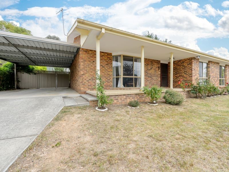 131 Lawrence Wackett  Crescent, Theodore ACT 2905
