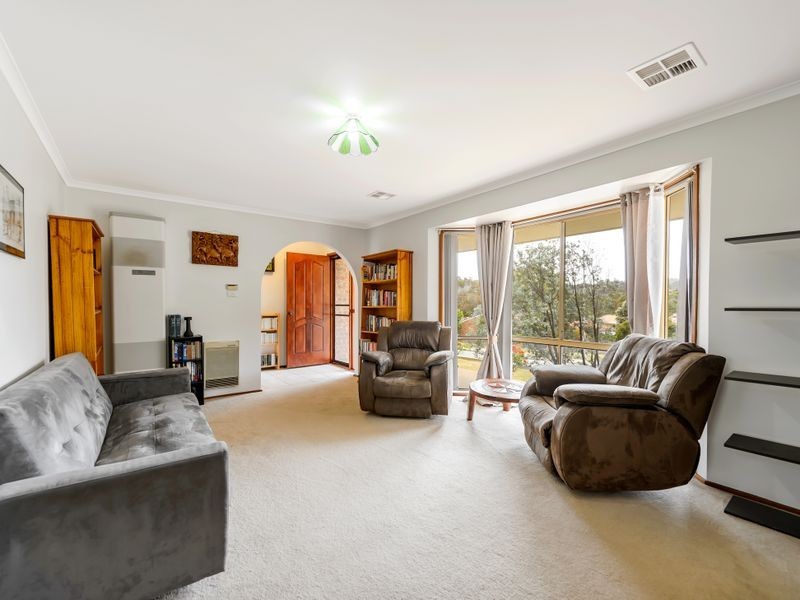 131 Lawrence Wackett  Crescent, Theodore ACT 2905