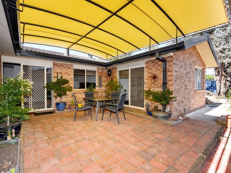 25 Hingston Close, Bonython ACT 2905
